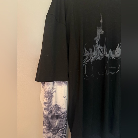 Shein Graphic Tee - Picture 2 of 4